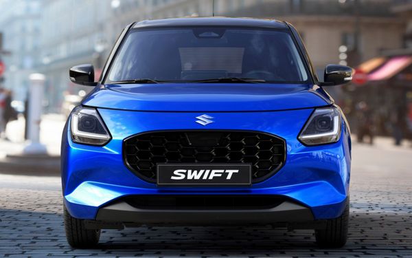 Mengelers Automotive Limburg - nieuwe Suzuki Swift 2024 afbeelding 2