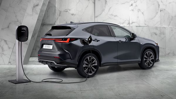 Lexus NX450h 2021 Plug In Hybrid - Lexus Sittard